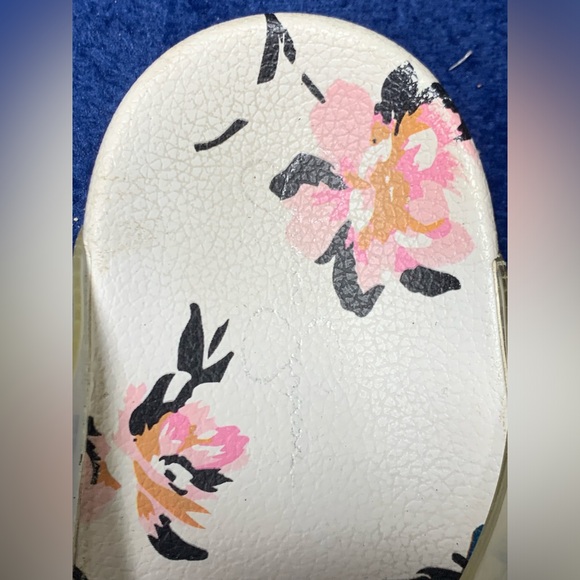 Jessica Simpson Sandals 🩴 - Picture 11 of 13